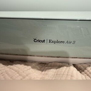 Cricut and accessories